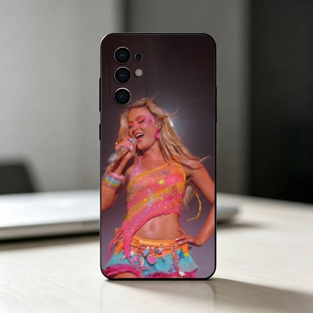Singer U-Uncover Z-Zara Larsso - Phone Cases Zara incelemesi ve fiyatı
