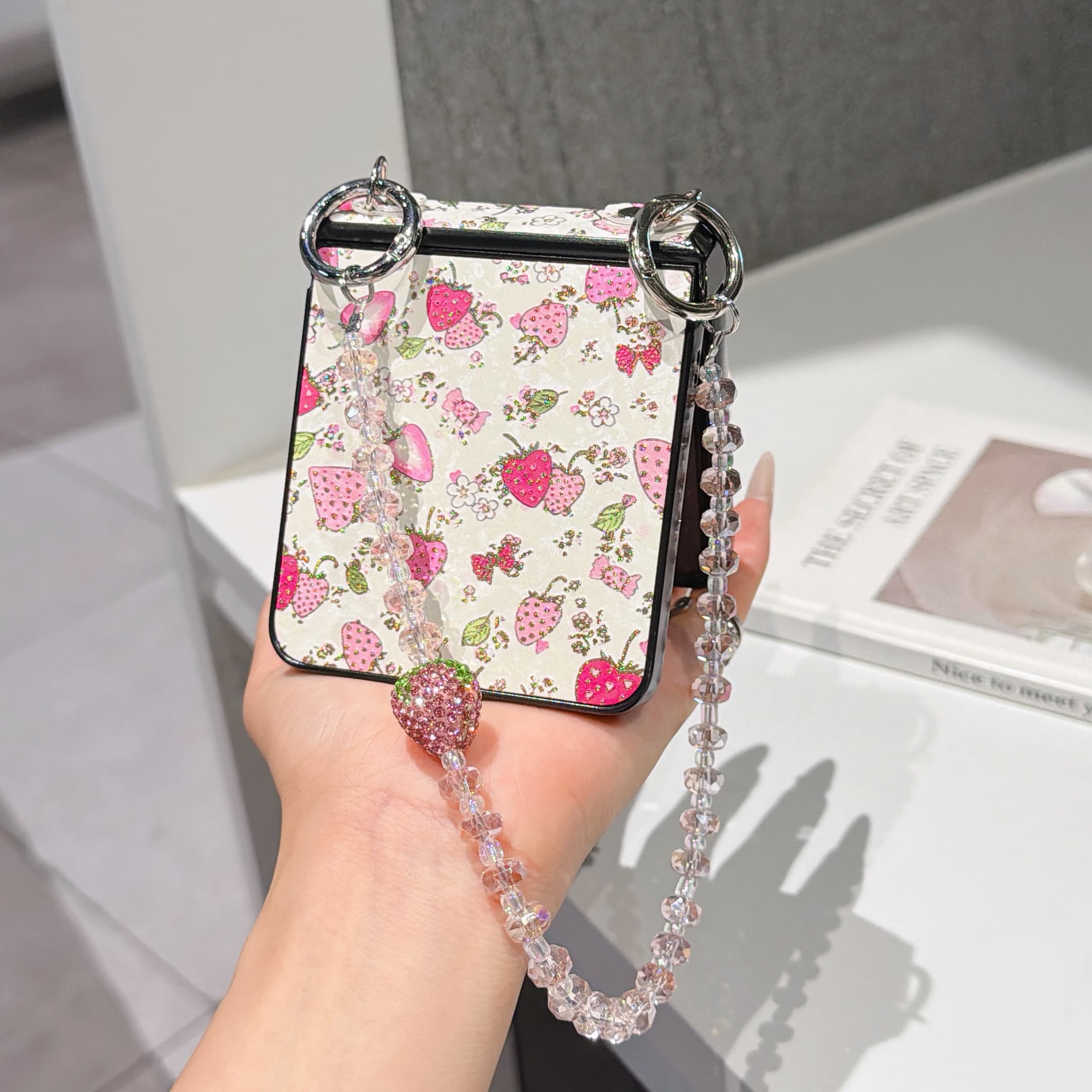 Samsung Galaxy Z Flip 7 FE 6 5 - Flip Leather Case incelemesi ve fiyatı